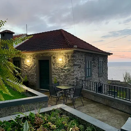 Casa de Férias Amelia's House Seixal (Madeira)